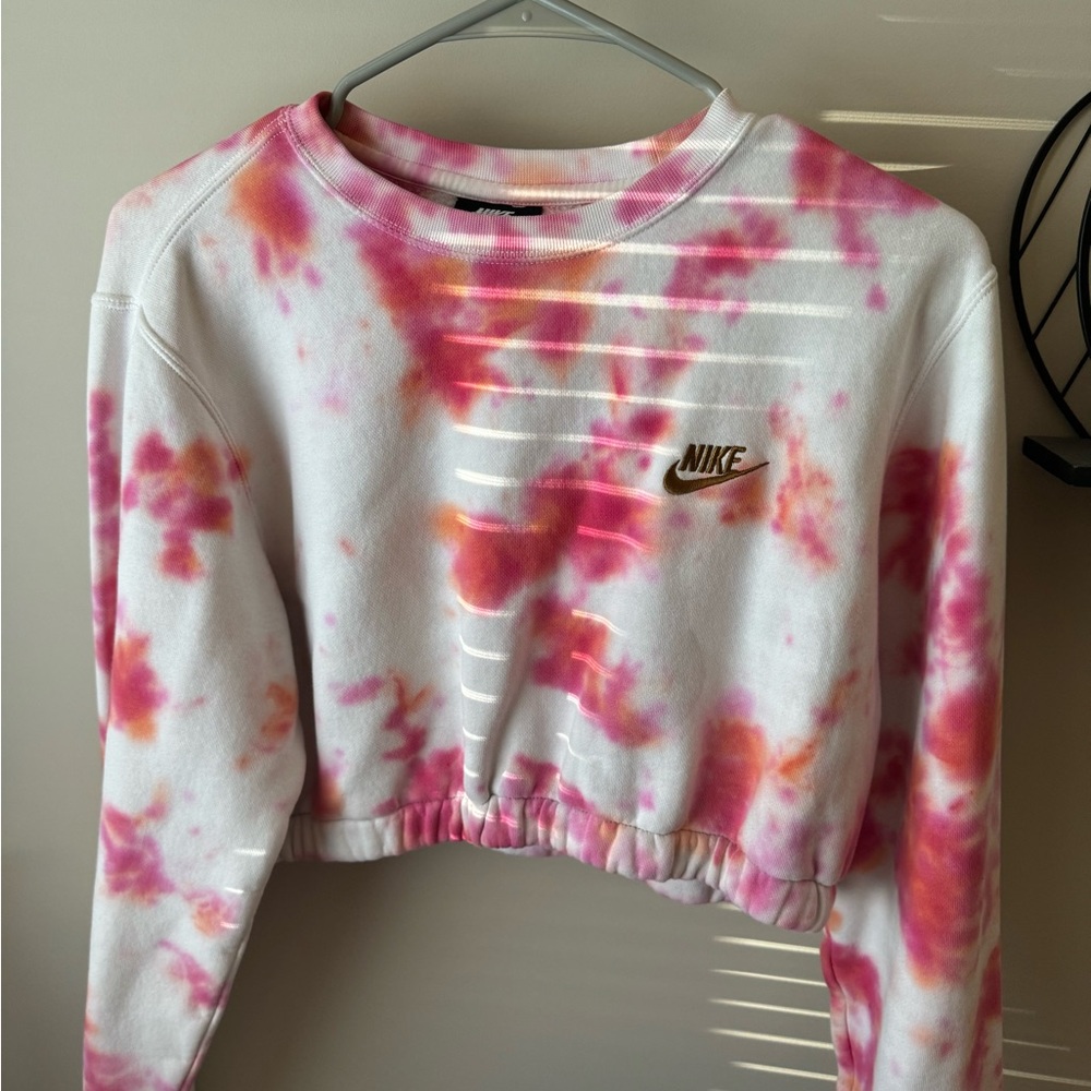 Cropped Tie Dye Nike Crewneck